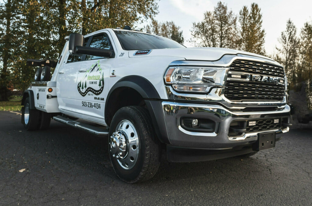 Newhouse Towing Light Duty Towing 3036 1024x677